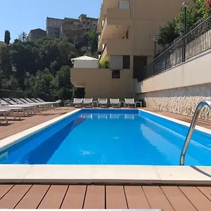 casa-vacanza-ilenia-taormina.taorminaitalyhotels.com/