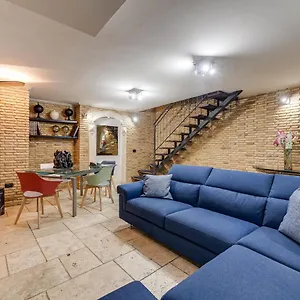oliviero-piazza-navona-guest-house.it-romehotels.com/
