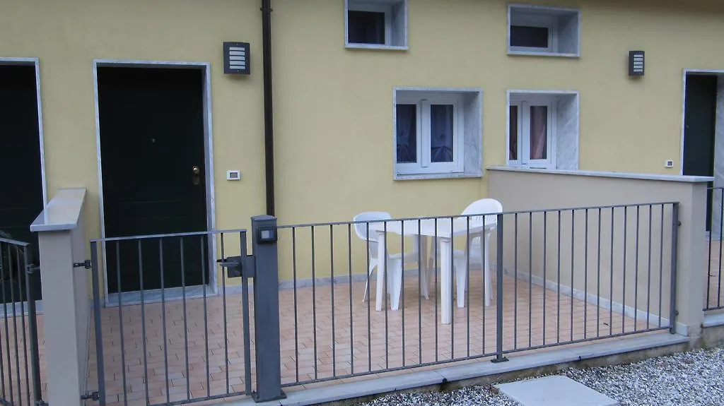 Casa vacanze Casetta Romantica Viola Lerici Italia